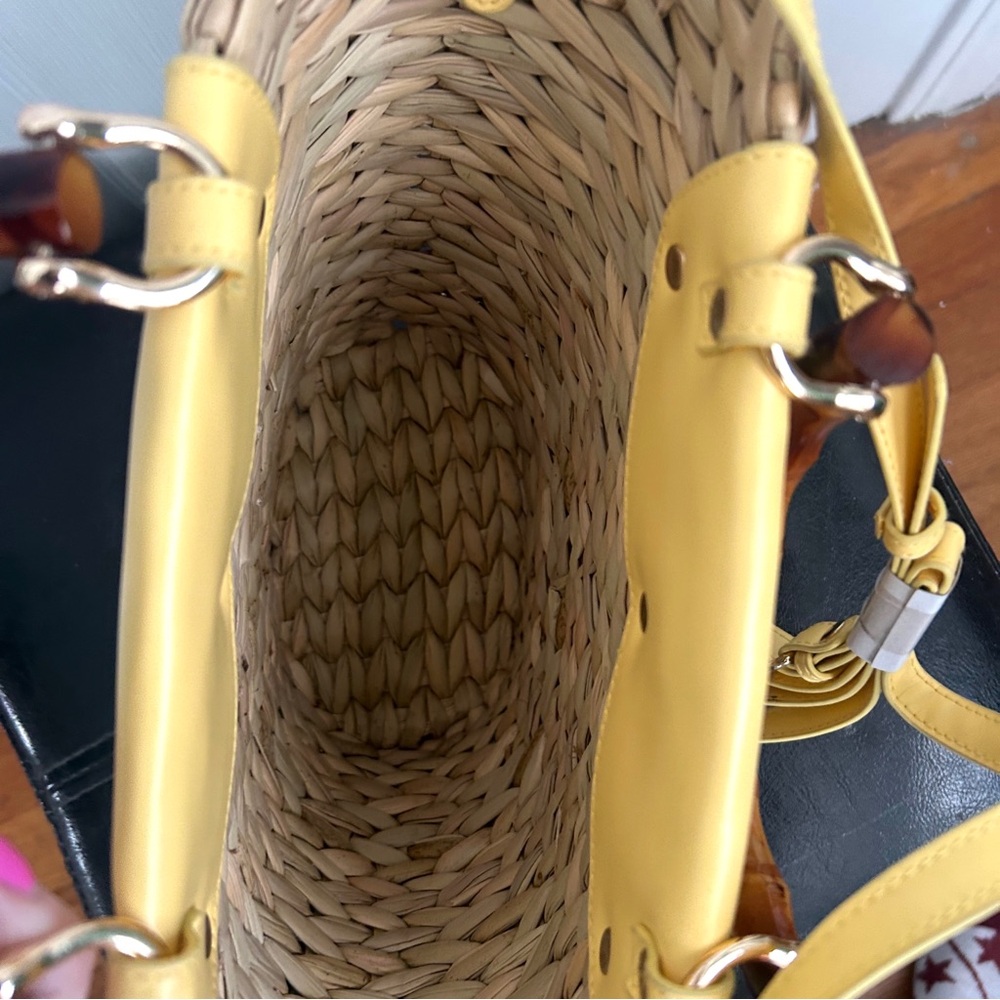 Yellow and Tan Straw Woven Bamboo Handle/Crossbody Bag - Picture 3 of 11